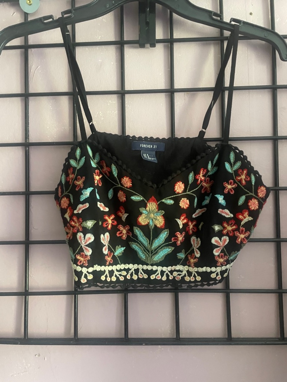 Forever 21 Black Floral Embroidered Cropped Cami